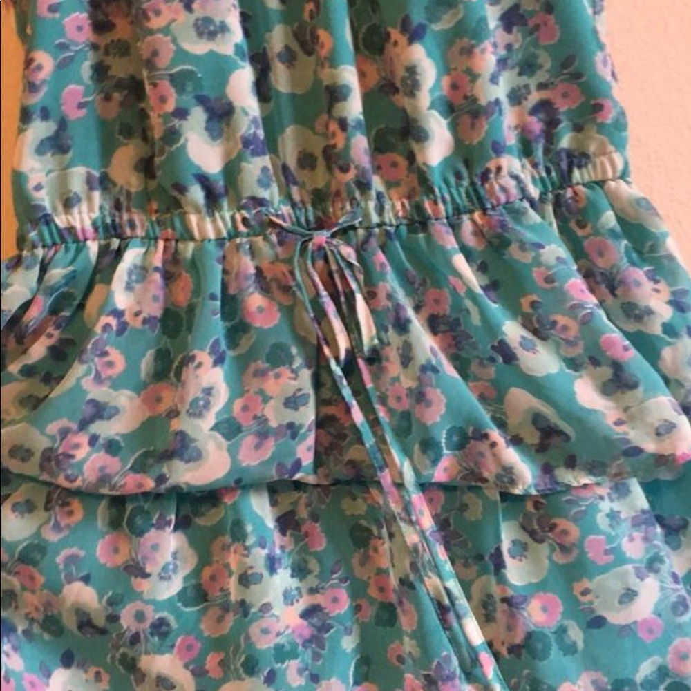 Floral Ruffle Dress - Picture 5 of 10